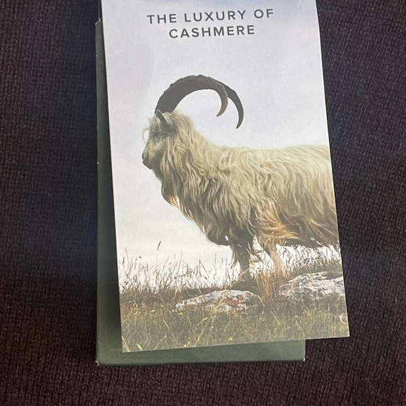 New Rodd & Gunn Queenstown Cashmere & Wool Sweater Claret Men's Size 2XL - Picture 10 of 10